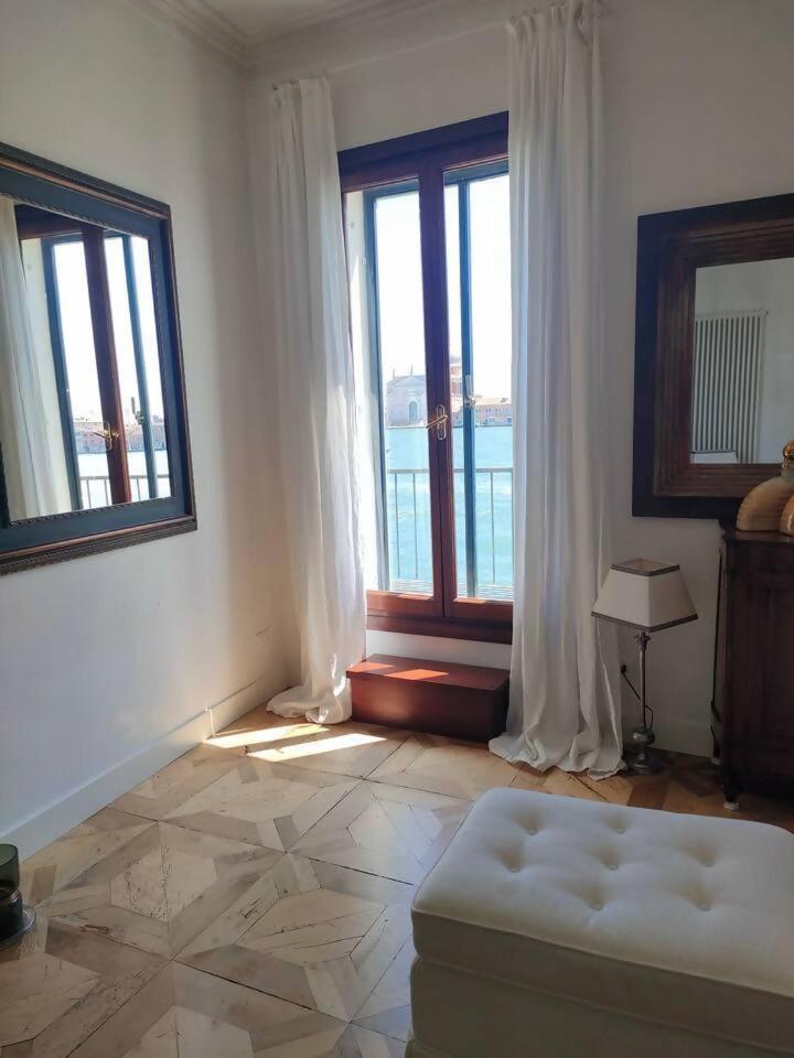 La Grande Bellezza Deluxe House Apartment Venesia Bagian luar foto