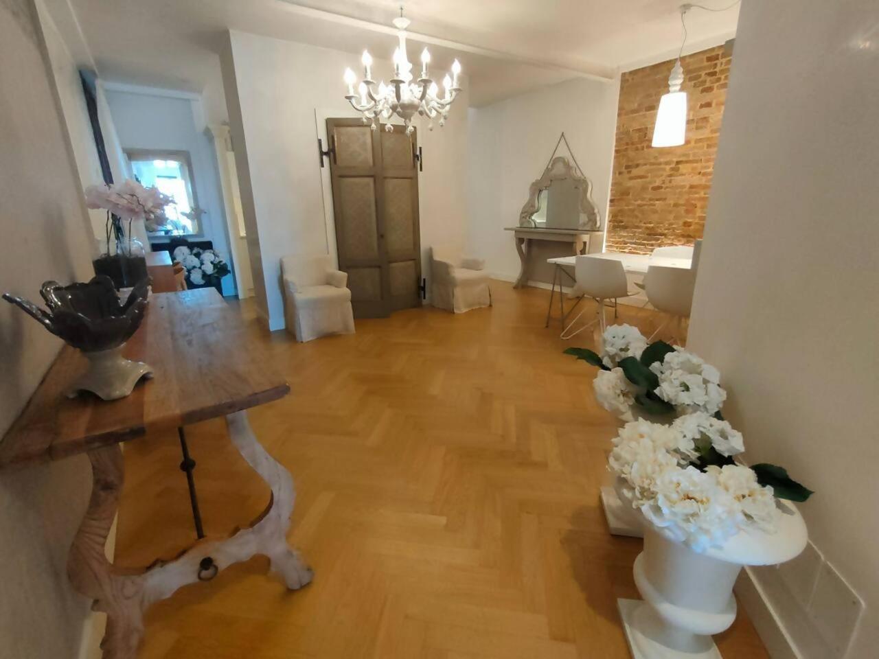 La Grande Bellezza Deluxe House Apartment Venesia Bagian luar foto